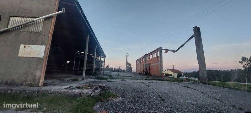 Vende-se Imovel com 4800m2 - Grande imagem: 4/6