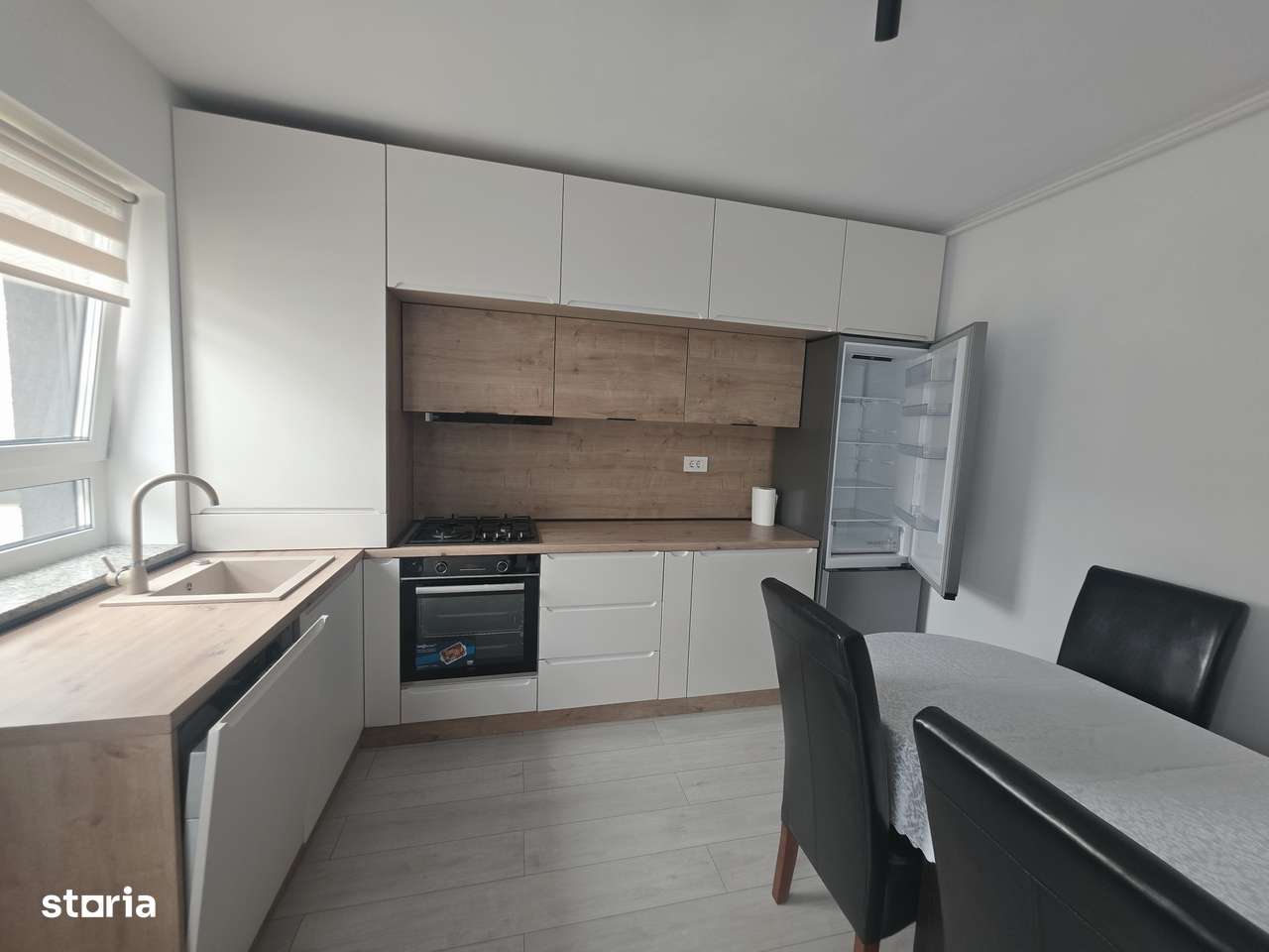 Vand apartament 2 camere Tractorul Maurer Villas cu parcare subterana-2