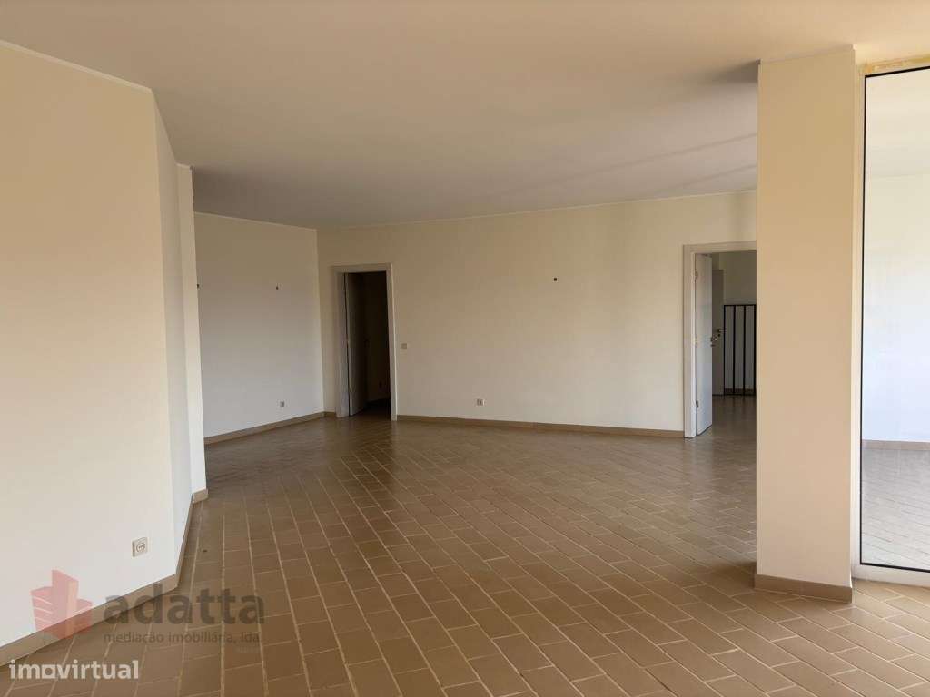 Arrenda-se T3 de Qualidade Superior - Ideal para Investigadores e A... - Grande imagem: 4/37