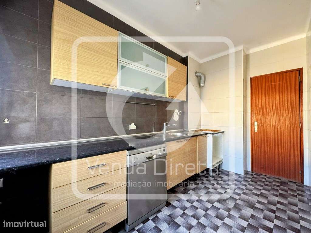Apartamento T3 com Varanda - 88 m² | São Sebastião, Setúbal - Grande imagem: 2/25