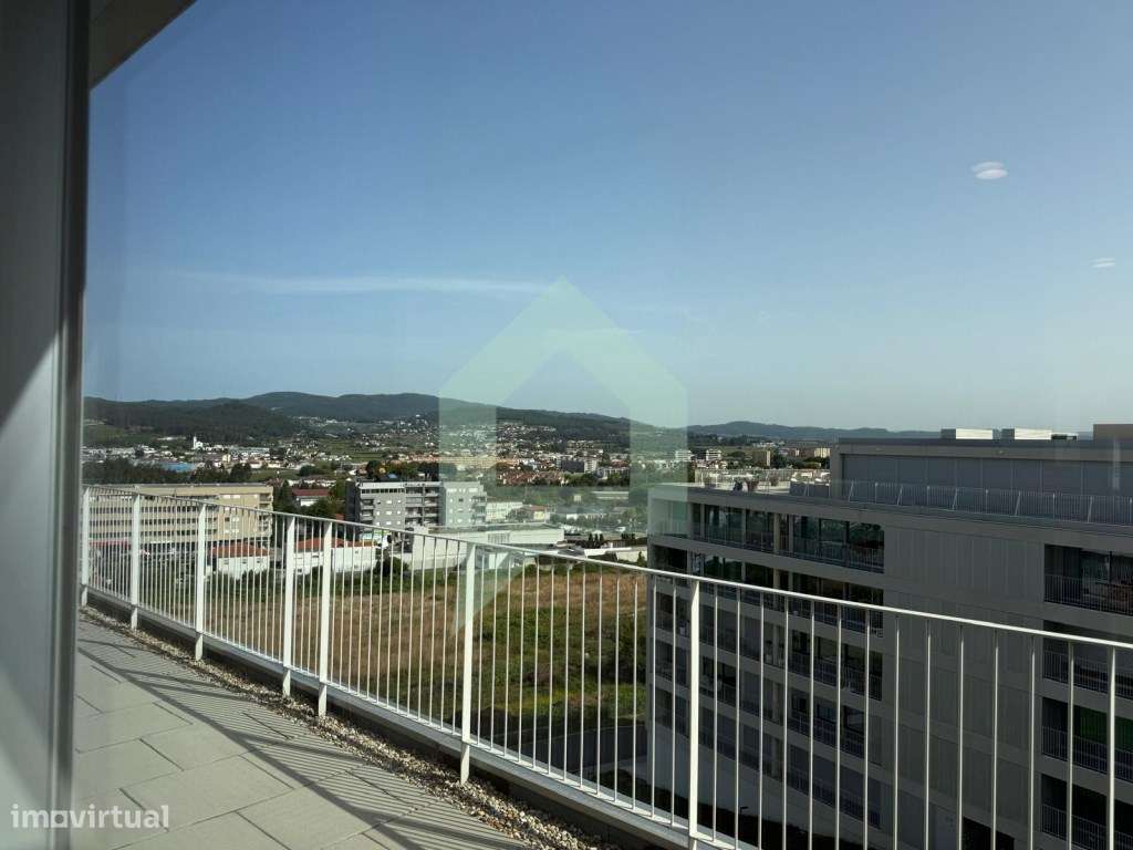 Apartamento T4 com vistas únicas em Barcelinhos, Barcelos.-38