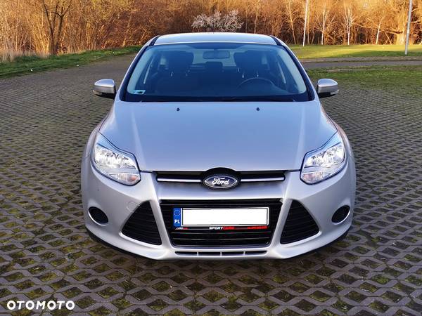 Ford Focus 1.6 Trend - 8