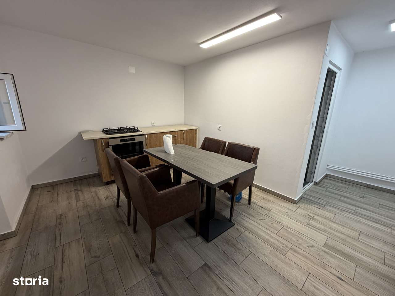 Casa Vulturesti, renovata 2024, 3 camere, 2351 mp, mobilata-5