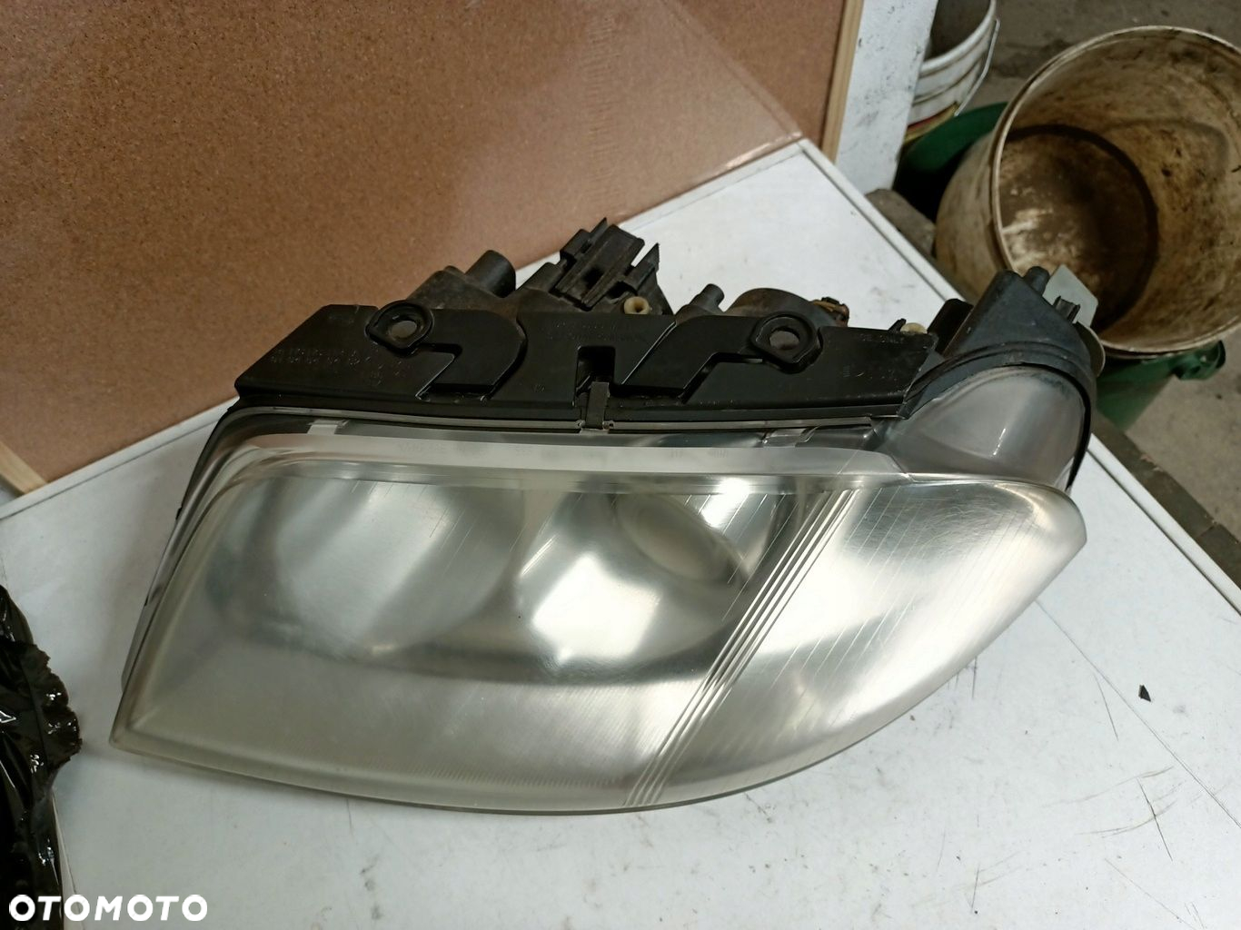 LAMPA PRZÓD LEWA VW PASSAT B5 FL HELLA 3B0941015AN - 4