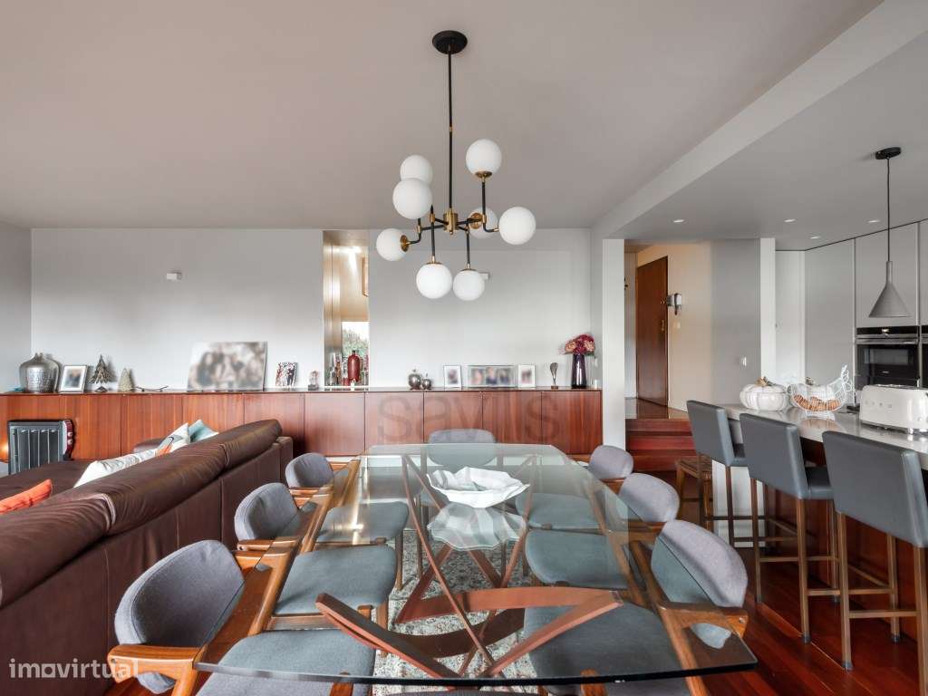 Apartamento T4 mobilado, venda nos Pinhais da Foz - Grande imagem: 4/20