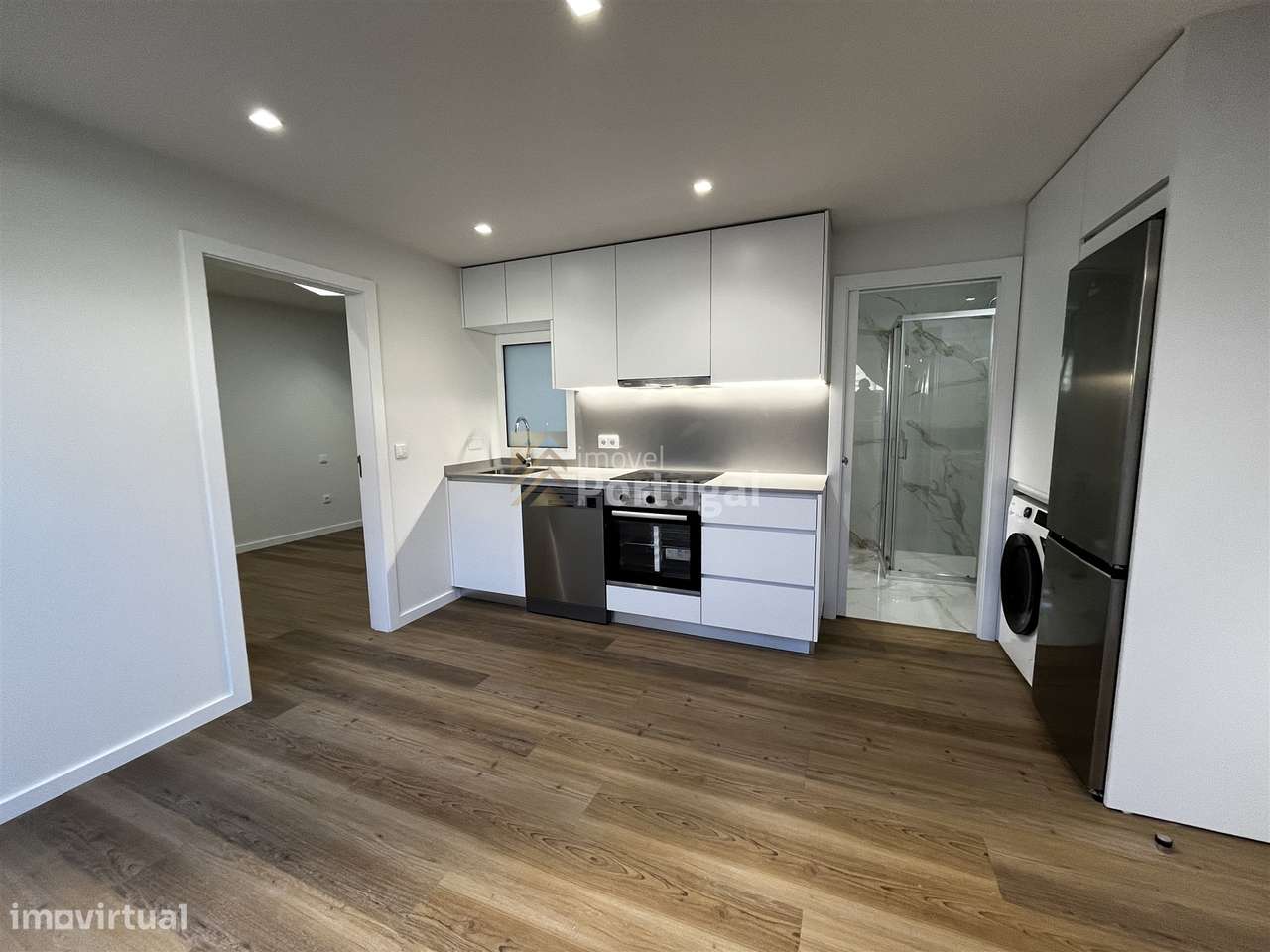 Rooftop T1 Novo para Arrendar no Centro Histórico de Braga - Grande imagem: 5/10