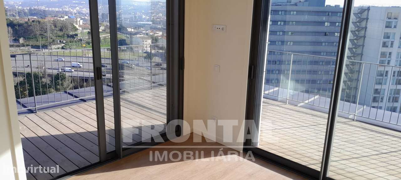 Penthouse T1 nas Antas, Porto-7