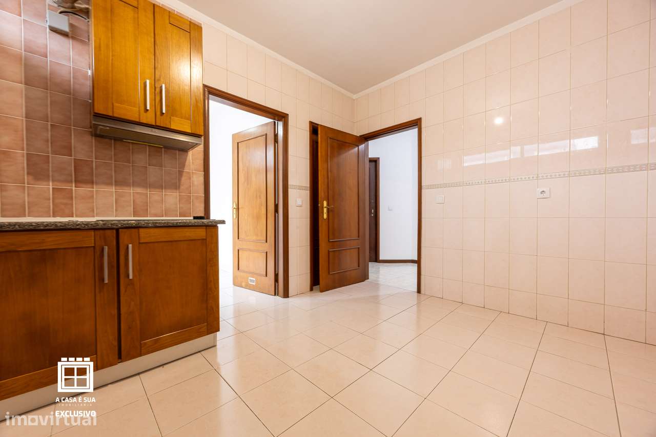 Apartamento T3 p/ arrendar no centro de Santa Maria Feira - Exclusivo - Grande imagem: 5/32