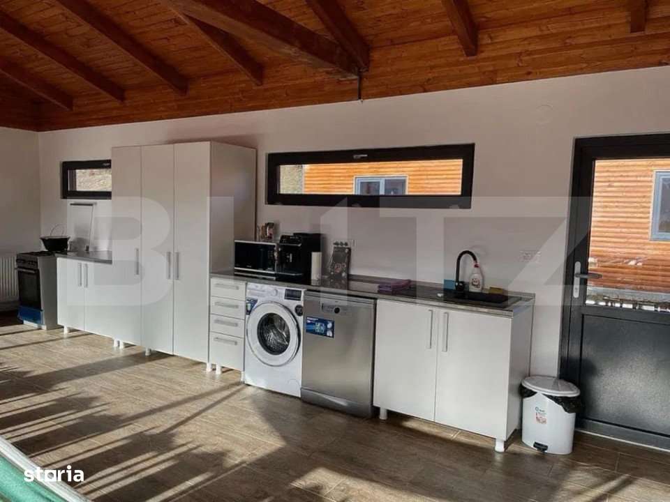 Cabana de vanzare, 10 camere cu baie proprie fiecare, 270 mp, pe Trans - Imagine principală: 4/11