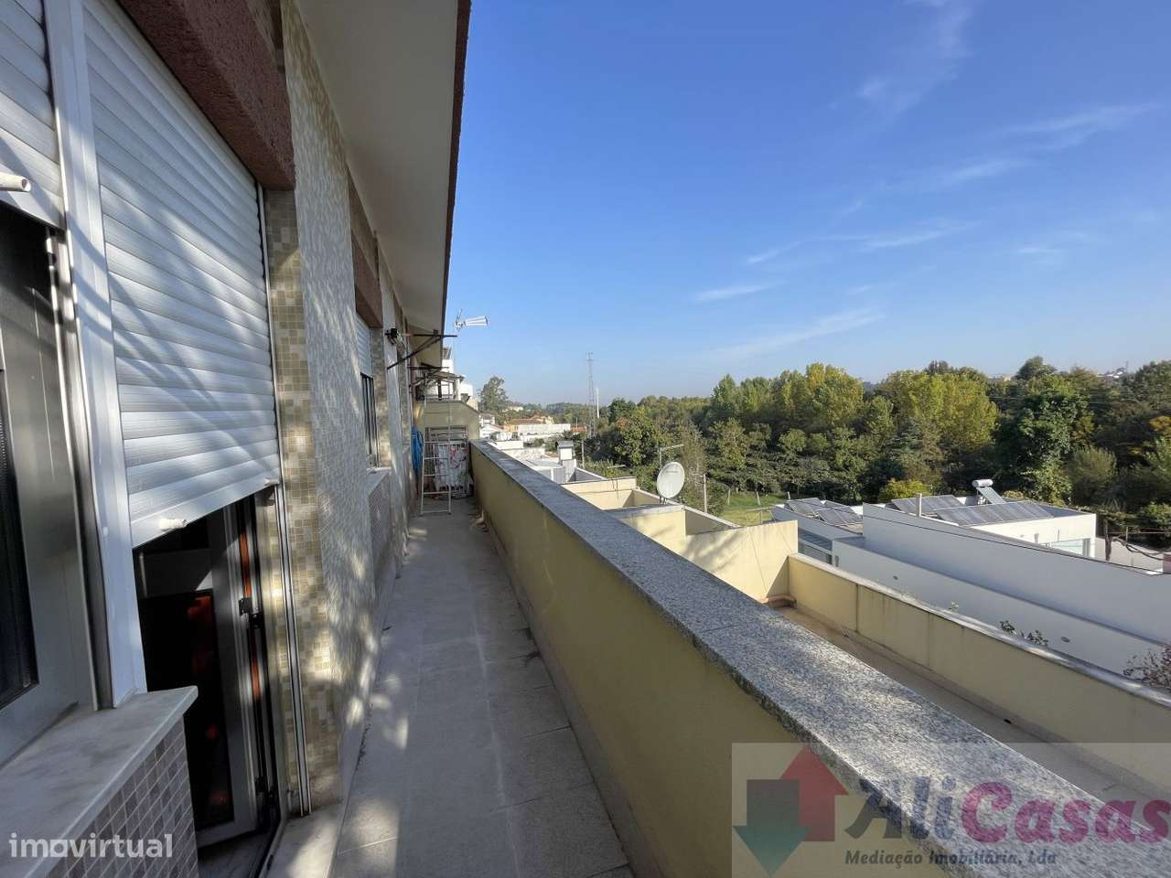 Excelente T3 Tipo Andar-Moradia No 2º e Último piso-39