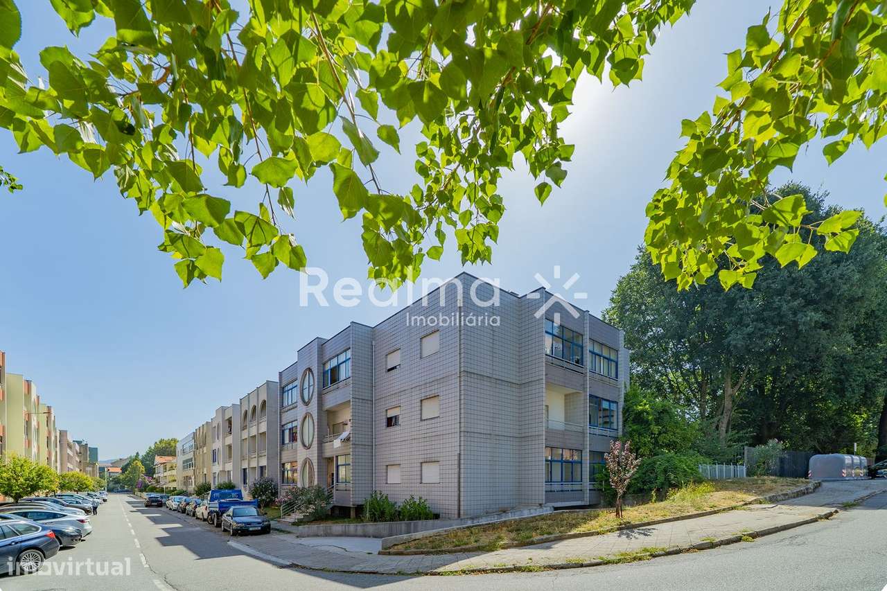 Apartamento T2 Renovado - S.José de S.Lazaro-31