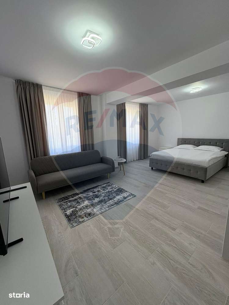 Spațiu comercial de 437mp de închiriat - Imagine principală: 2/20