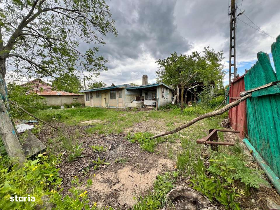 Casa + teren 4430 mp, vie si pomi fructiferi, 22 km de Tecuci-17