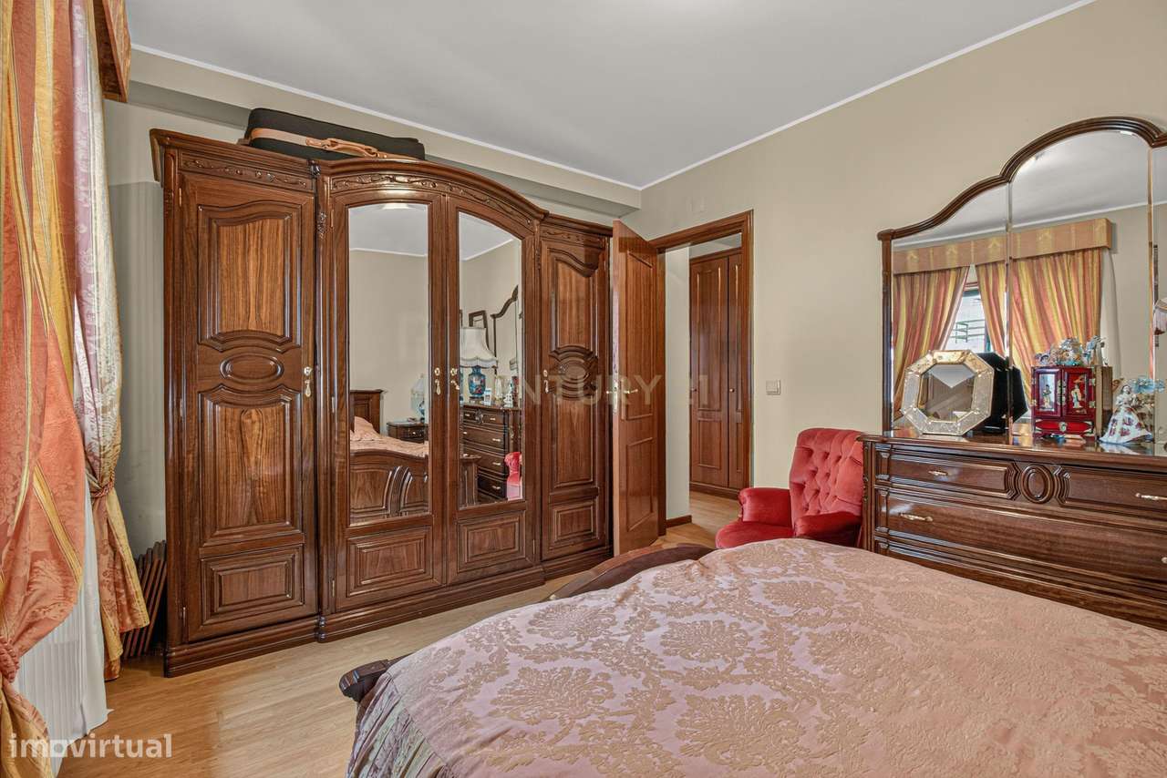Fantástico APARTAMENTO T3 no #CENTRO de# BRAGANÇA!!!- AVENIDA SÁ CARNE-17