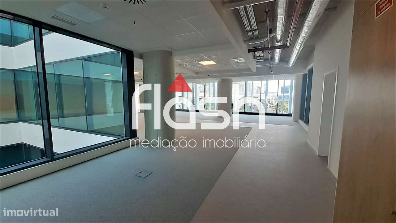 Espaço de escritório com 280m2, Parque das Nações - Grande imagem: 2/20