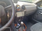 Dacia Duster 1.6 - 8