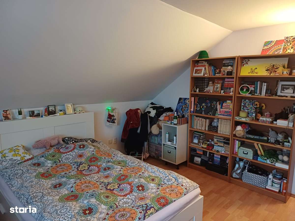 Casa de vanzare Codlea 299.00 euro - 7 camere,300 mp -  834 mp curte.-4