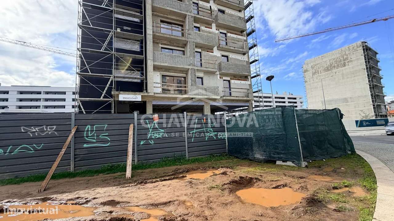 T3 Novo c/ 2 Lugares de Garagem na Maia-43