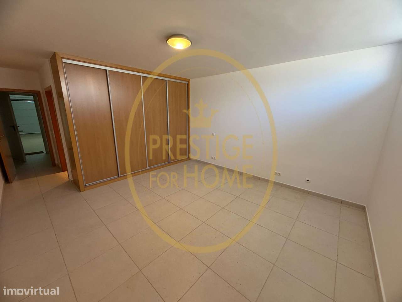 Moradia T5 com Piscina e Garagem Fechada em Condomínio Privado – Boliq-27