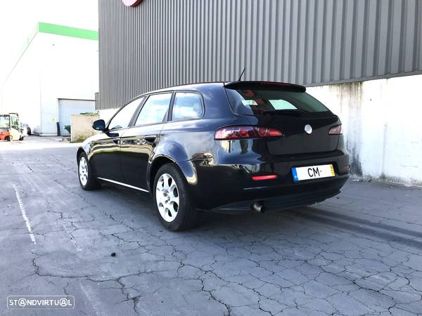 Alfa Romeo 159 Sportwagon 1.9 JTDm 8V Executiva - 2