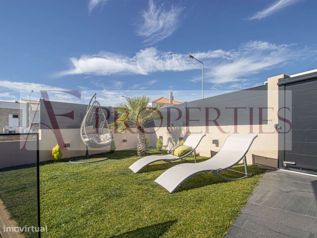 Moradia de luxo isolada com piscina aquecida, jardim e acabamentos ...-49