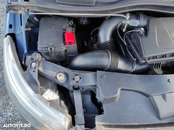 Mercedes-Benz Vito 114 CDI Lung. motor 2.2. 2015 - 33