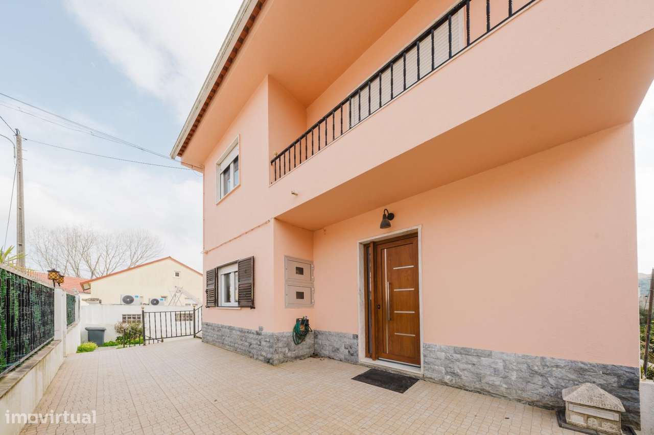 Moradia Independente em Caneças, Odivelas - T3+5-32