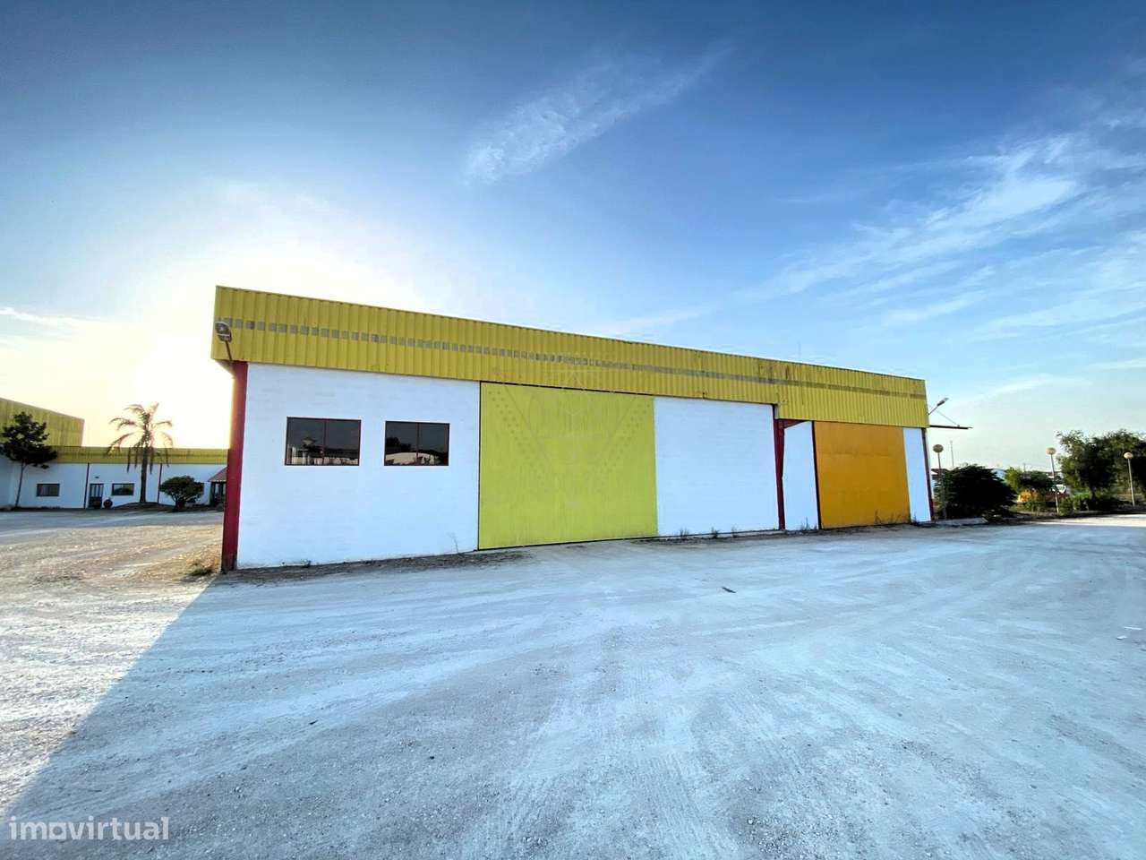 Armazém  Venda em Biscainho,Coruche-9