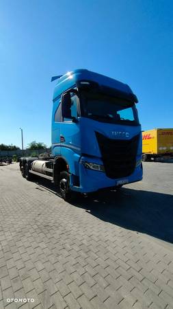 Iveco S-WAY LNG 460 - 5