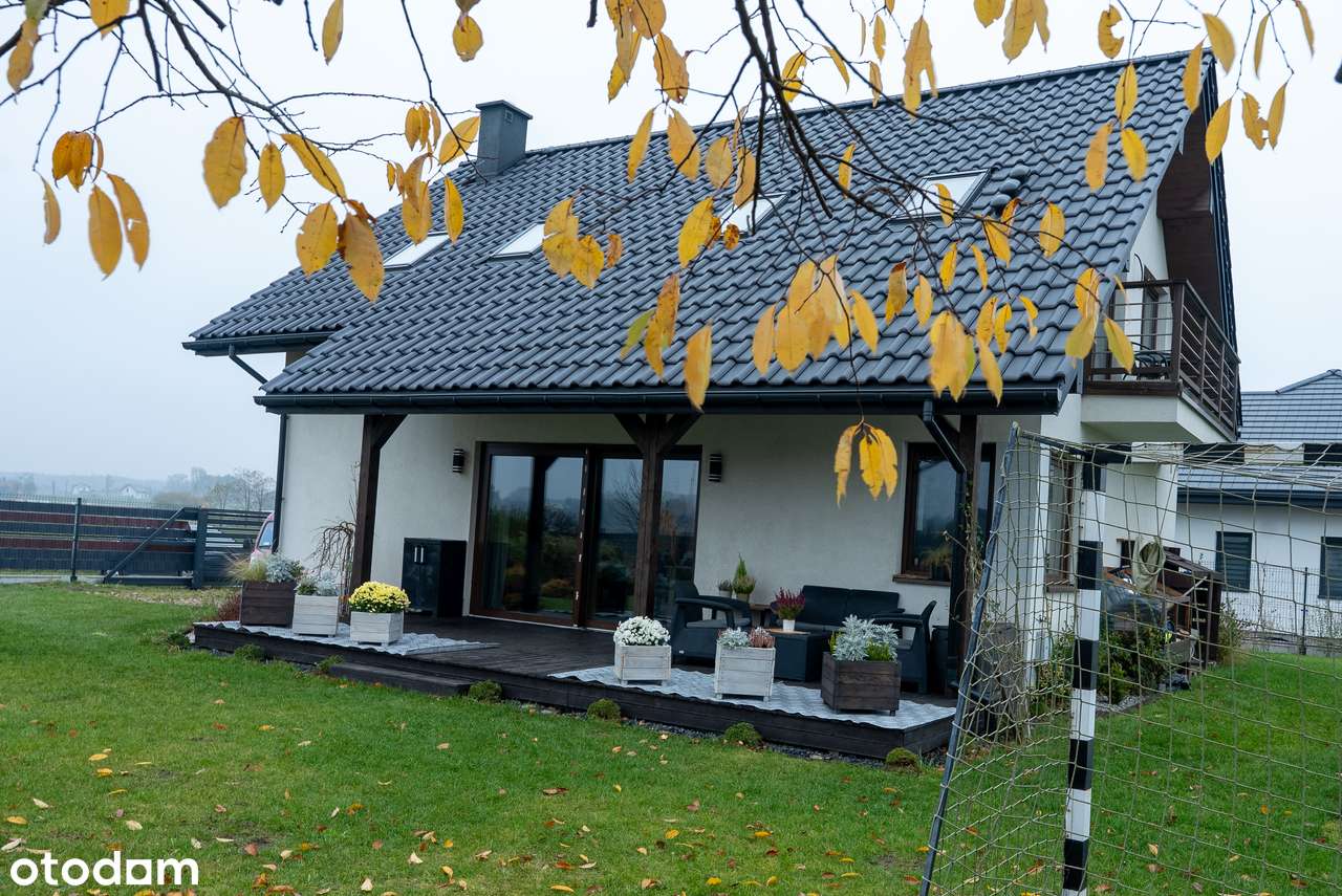 Dom z kominkiem i dużą działką w Lędzinach - idealny dla rodziny!-11