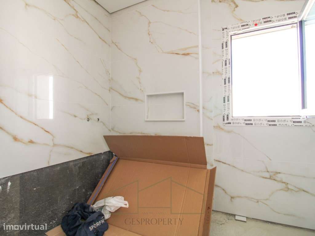 Apartamento T3 Duplex em Pinhal Novo-14