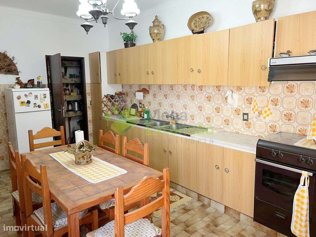 Moradia T3, com Terreno de 1080 m2, no Centro da Vila do Cadaval, c...-28