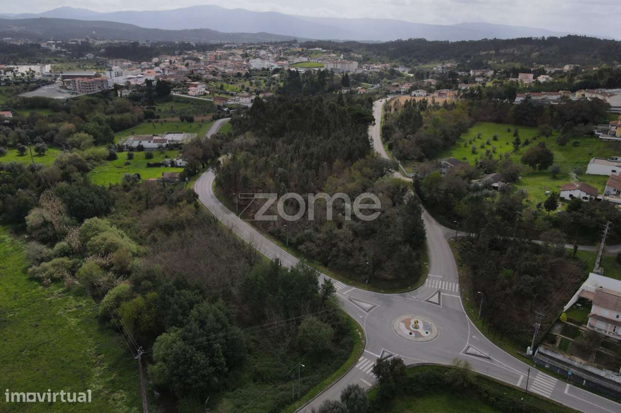 Terreno para Construção em Poiares - Grande imagem: 2/15