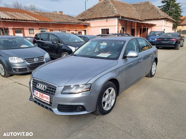 Audi A4 2.0 TDI 115g DPF Attraction - 1