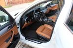 BMW Seria 5 520d Touring - 13