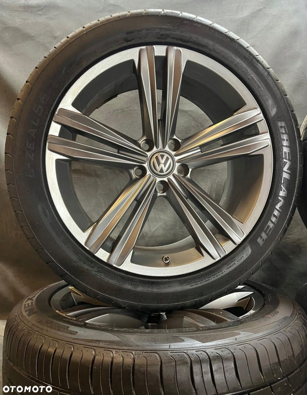 ORYGINALNE KOLA ALUFELGI VW VOLKSWAGEN TIGUAN 19 5X112 R LINE 5NA601025E - 2