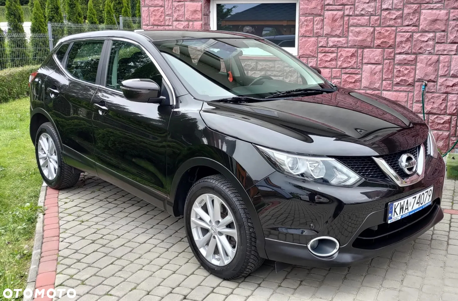 Nissan Qashqai - 2