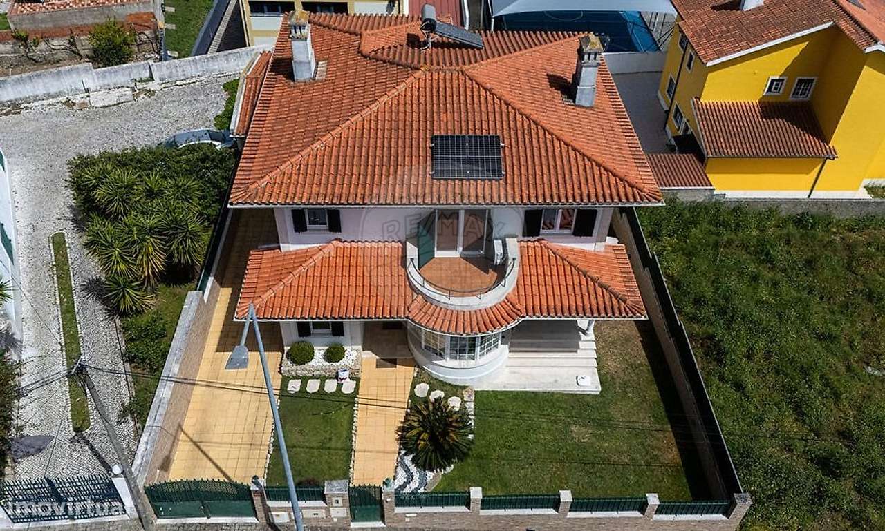 Moradia T4 para venda-34