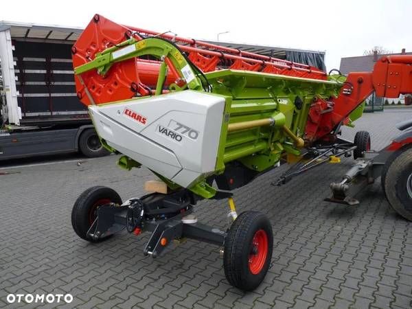 Claas Vario 770 + wózek - 2