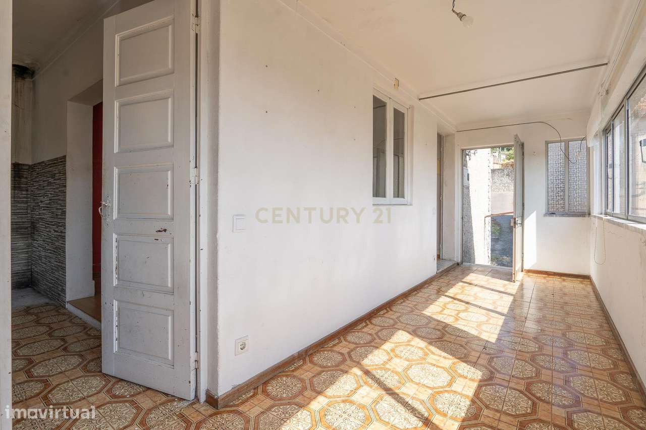 Moradia - Localização tranquila - Grande imagem: 5/35