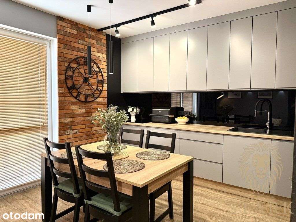 Apartament 4 pokoje, balkon, miejsce i komórka - Pełny obrazek: 3/19