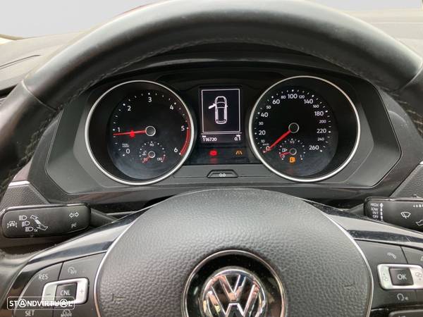 VW Tiguan 1.6 TDI Confortline - 10