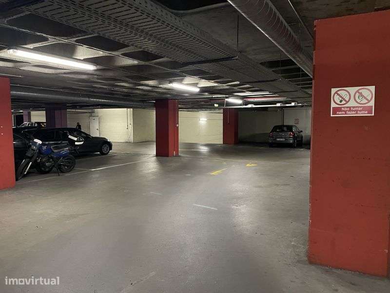 Garagem Olivais C Com Spacio - Grande imagem: 3/6