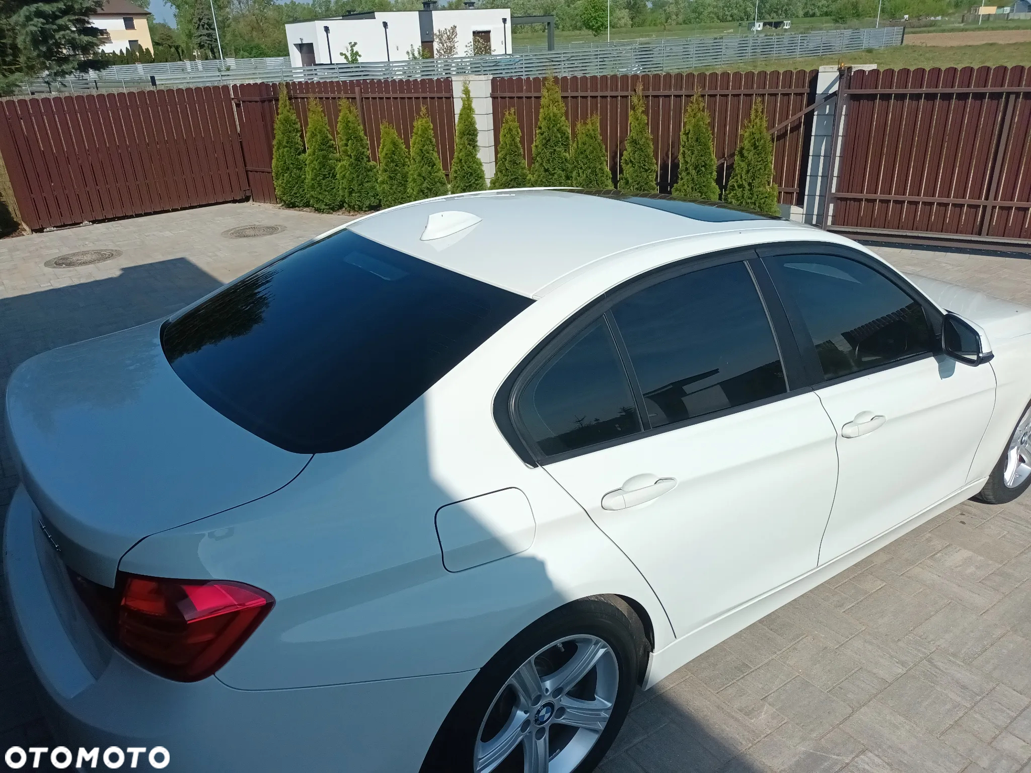 BMW Seria 3 - 17