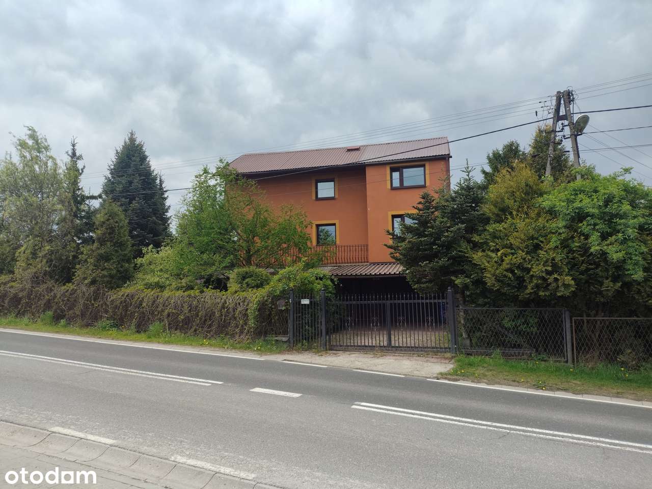 Dom 200 m² blisko Krakowa | Możliwość 2 mieszkań | Działka 12,5 ara