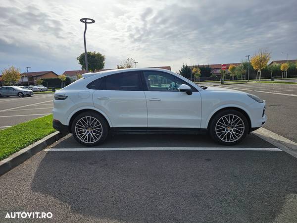 Porsche Cayenne Coupe Standard - 8