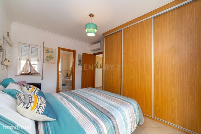 Moradia Isolada T3 com Jardim e Garagem em Bernardinheiro, Tavira-14