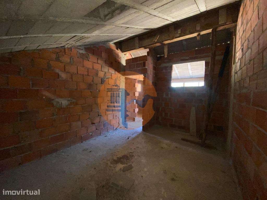 Magnifica Moradia com terreno de grande dimensão !!!-51