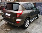 Toyota RAV4 2.2 D-4D 4x4 Automatik Life - 6