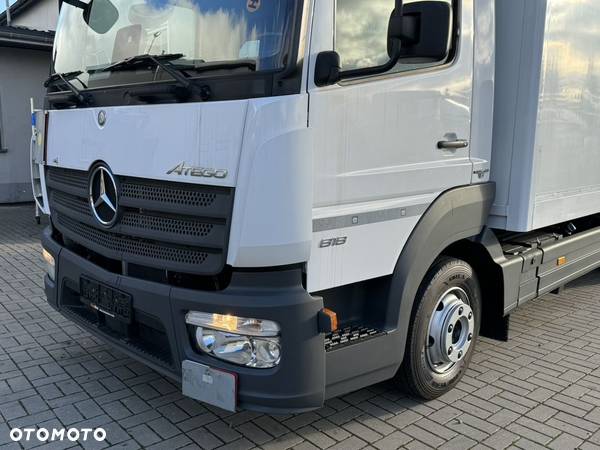 Mercedes-Benz ATEGO 818 L KONTENER 6.10 m WINDA - Z NIEMIEC - 4